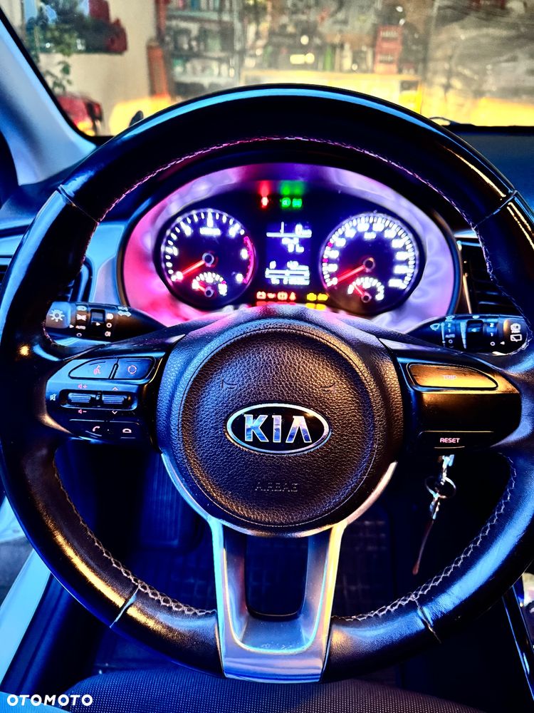 Kia Rio 1.4 crdi XL - 9