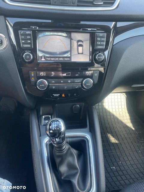Nissan Qashqai - 10