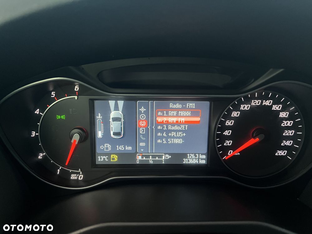 Ford Mondeo - 8