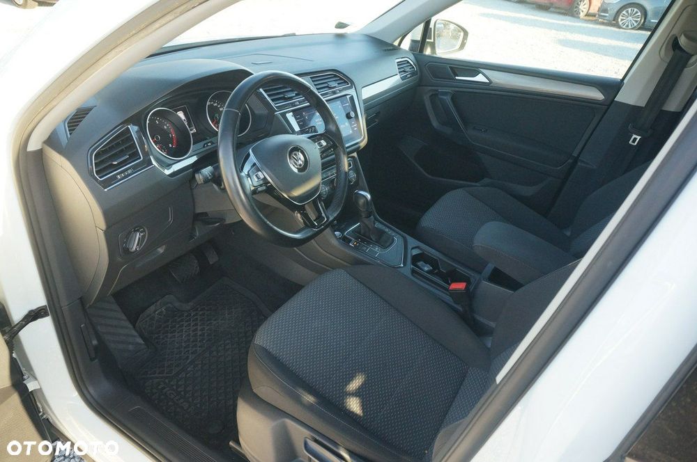 Volkswagen Tiguan Allspace - 21