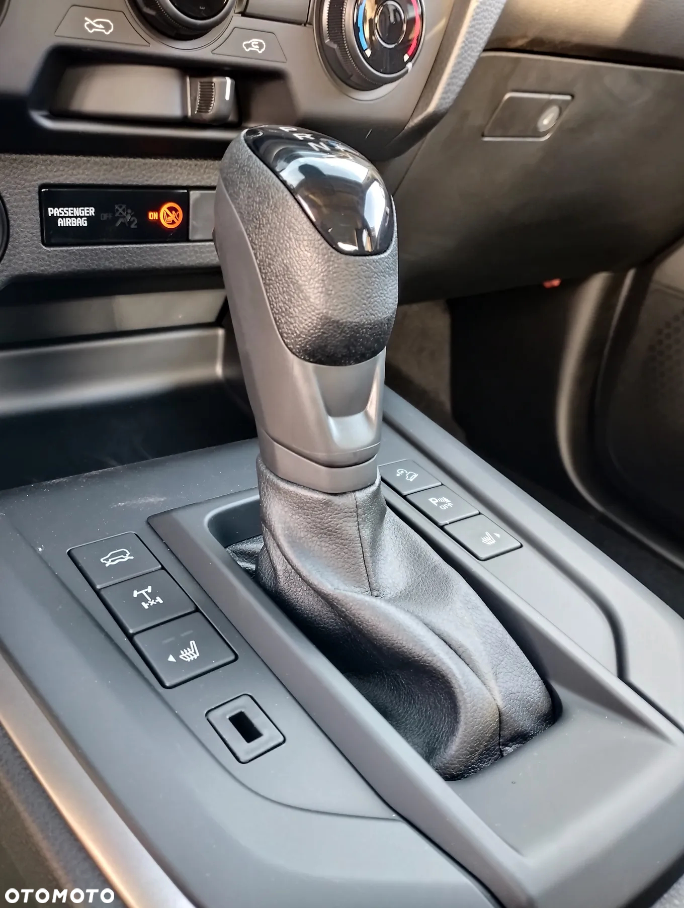Isuzu D-Max 1.9 EC LS - 11