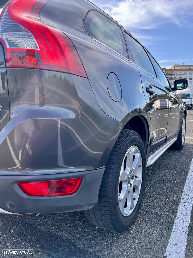 Volvo XC 60 2.4 D Drive Summum - 6