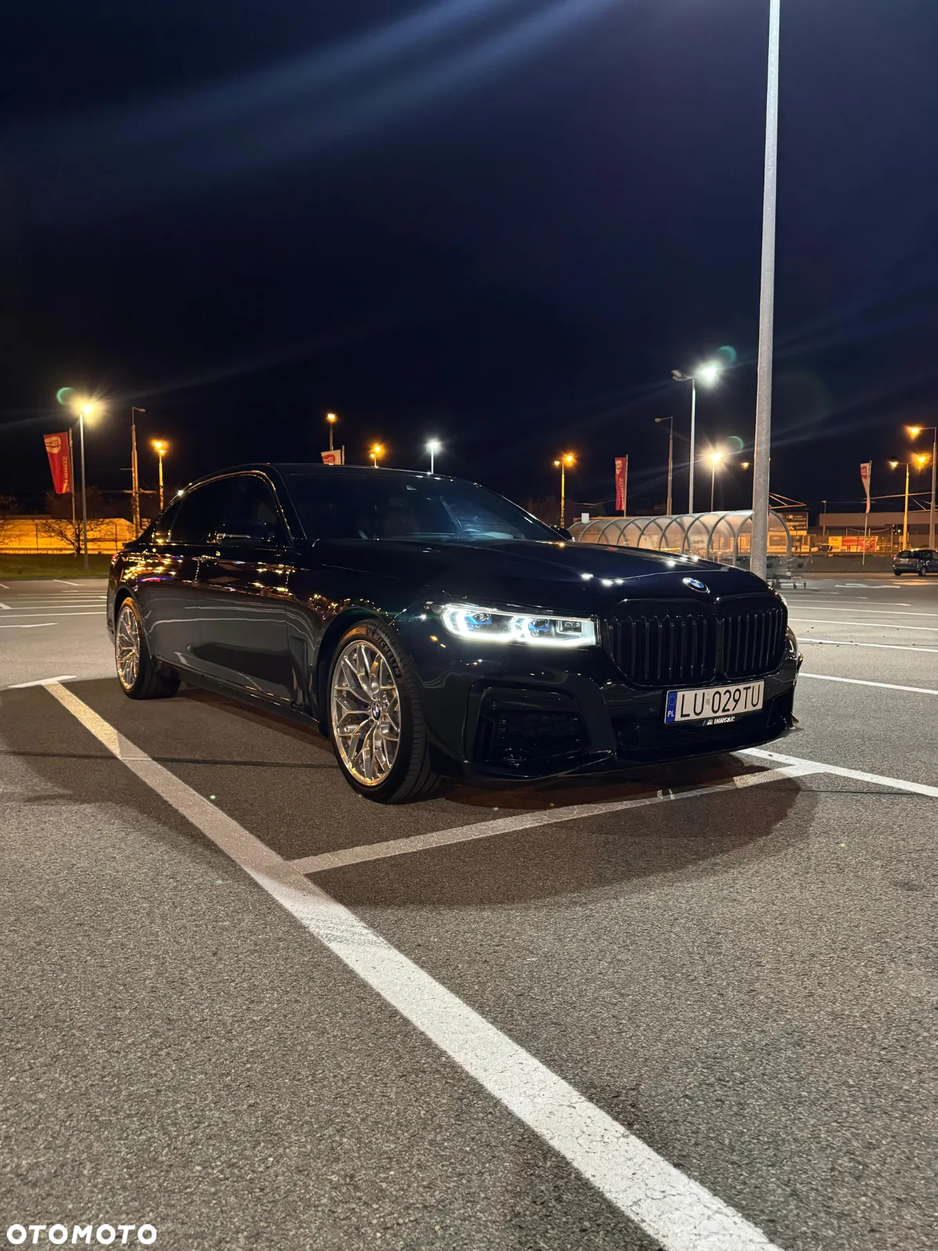 BMW Seria 7 750i xDrive Edition Exclusive - 2