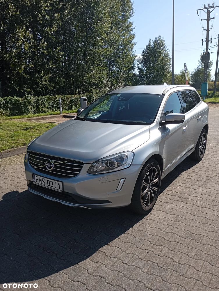 Volvo XC 60 D4 Drive-E Momentum - 1