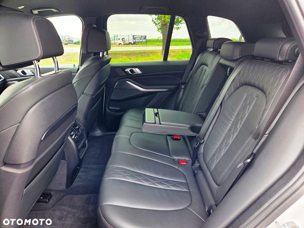 BMW X5 xDrive30d sport - 29