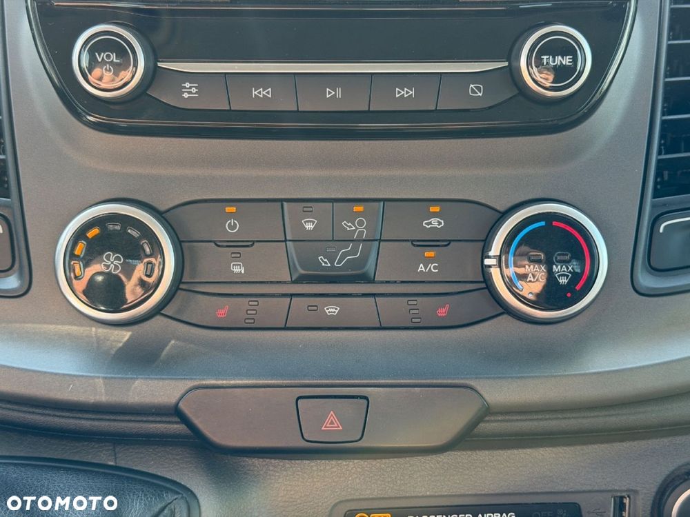 Ford Transit - 21