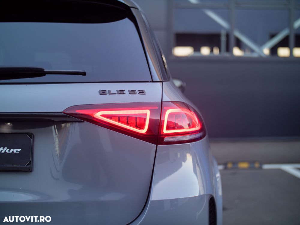 Mercedes-Benz GLE - 40