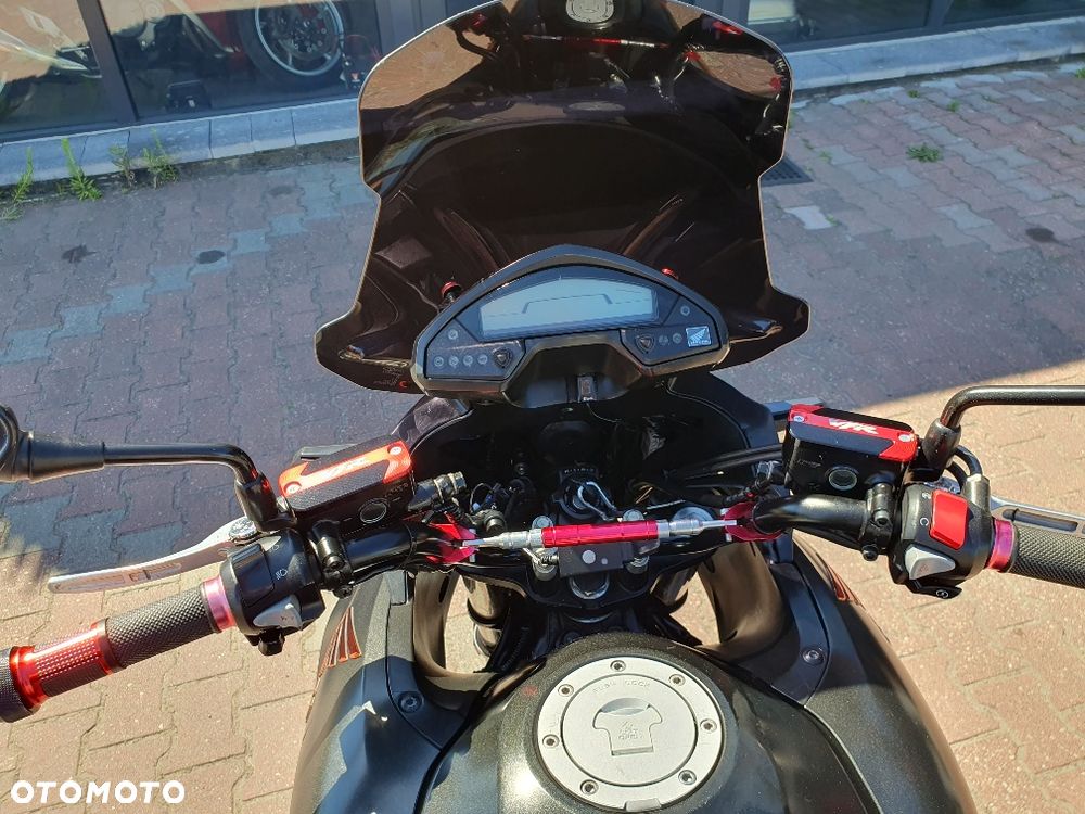 Honda VFR - 18