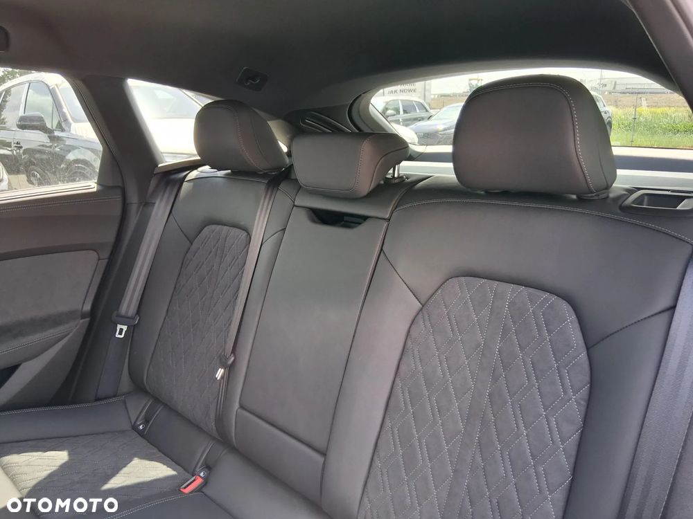 Audi A5 Avant - 9