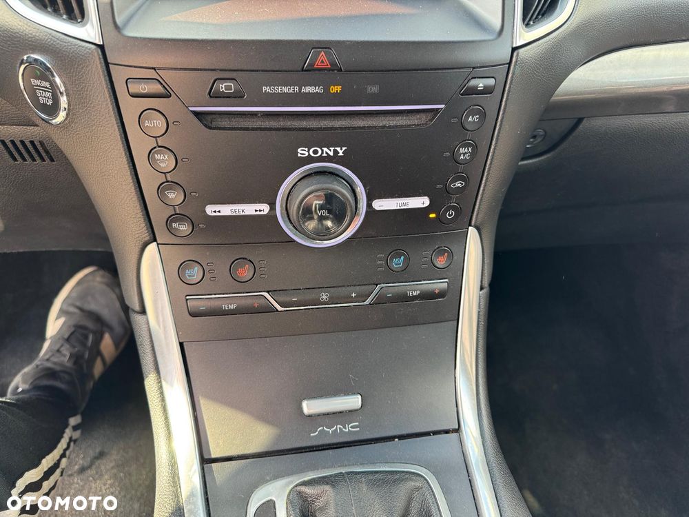 Ford Edge - 15