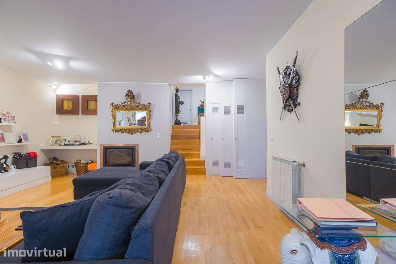 Exclusivo Duplex T5 no prestigiado “CONDOMÍNIO S. JOÃO BOSCO” - Grande imagem: 5/54