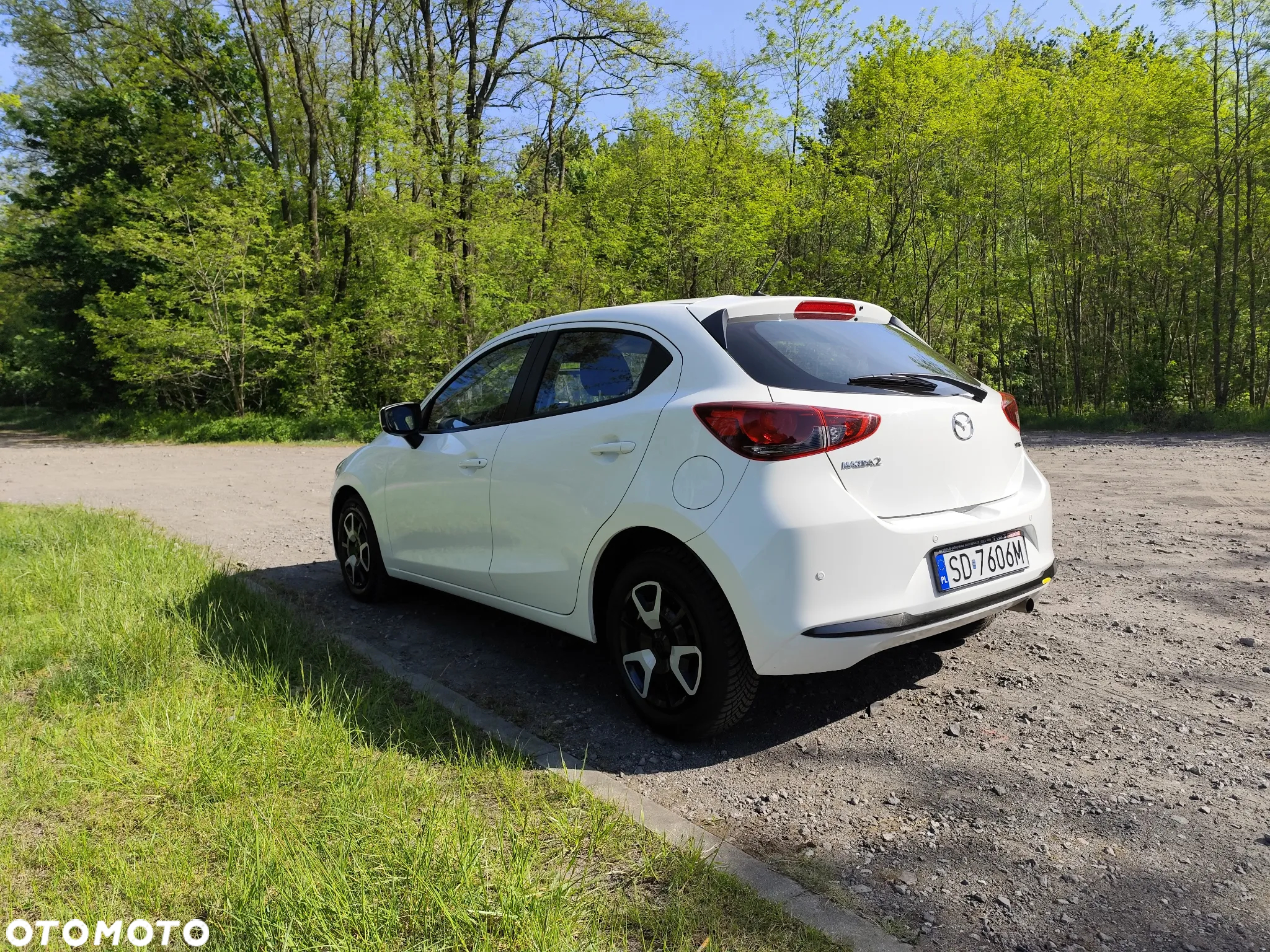 Mazda 2 SKYACTIV-G 90 Exclusive-Line - 3