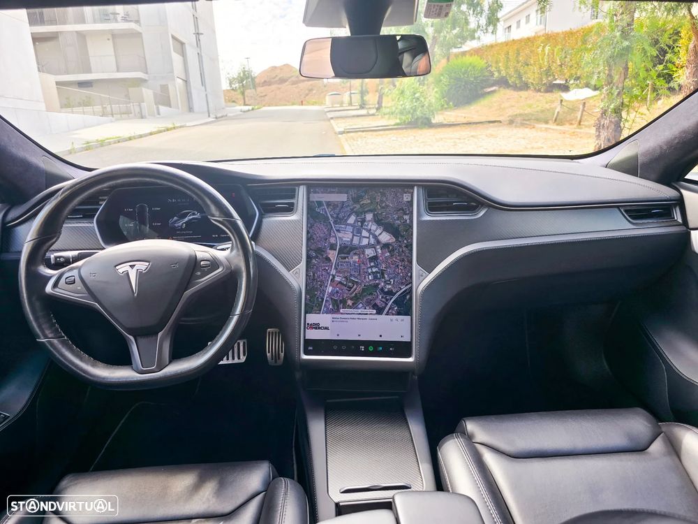 Tesla Model S Long Range - 7