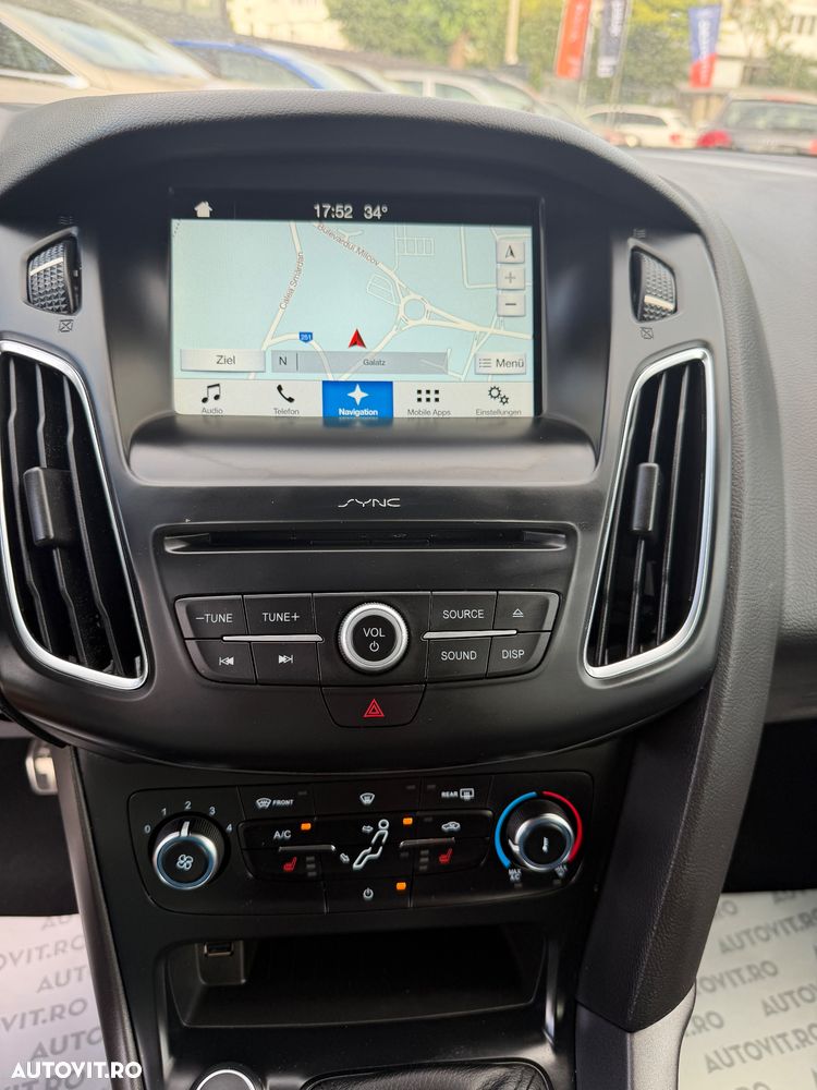 Ford Focus - 17