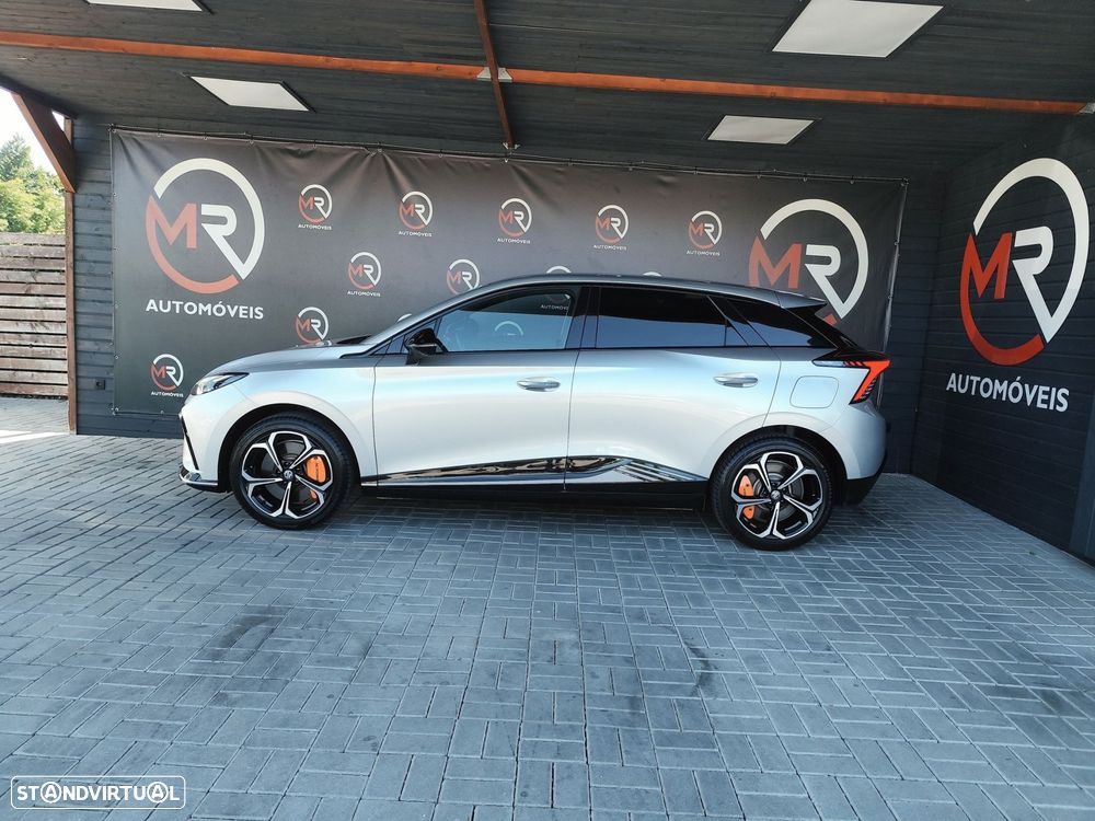 MG MG4 64 kWh XPower Luxury - 6