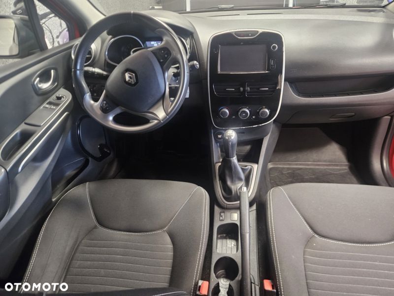 Renault Clio 1.2 16V Limited - 8
