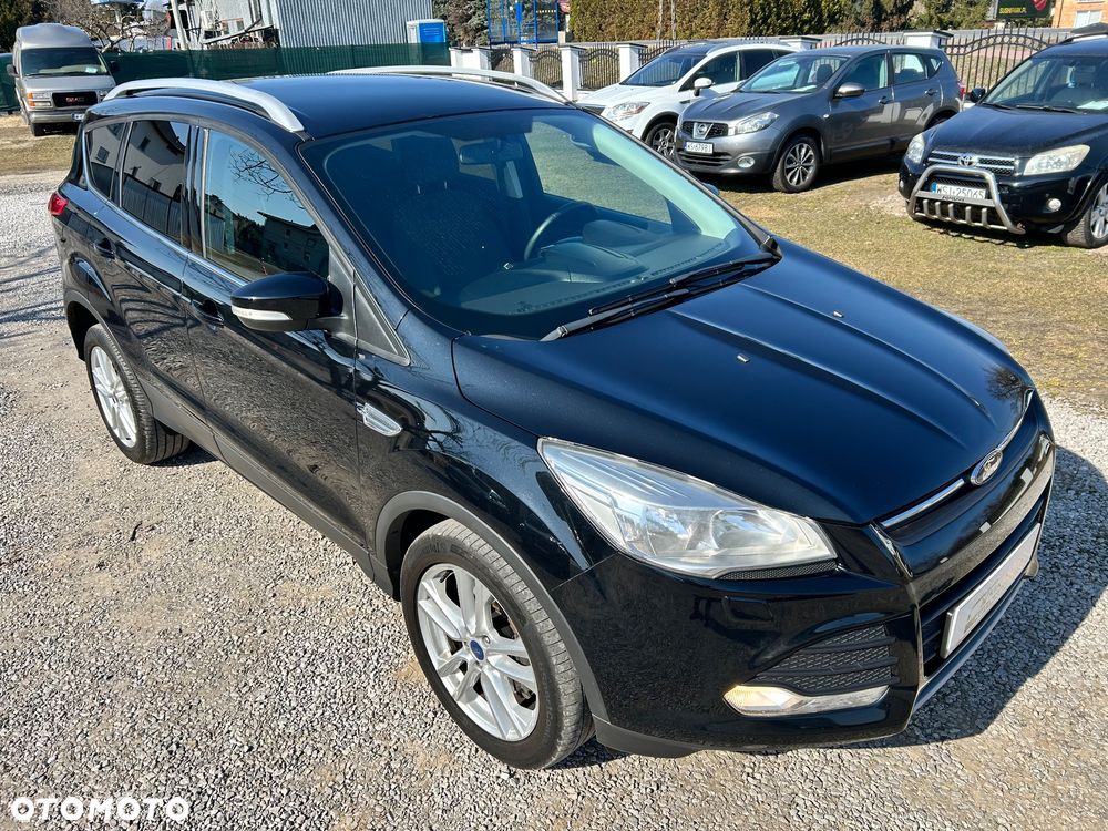 Ford Kuga 2.0 TDCi 2x4 Titanium - 10