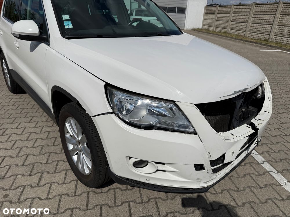 Volkswagen Tiguan - 5