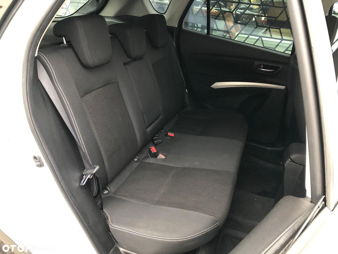Suzuki SX4 S-Cross 1.0 T Premium - 24