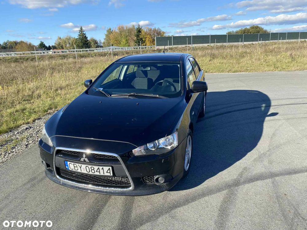 Mitsubishi Lancer - 2