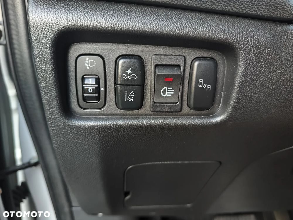 Mitsubishi ASX 2.0 Instyle 4WD CVT - 17