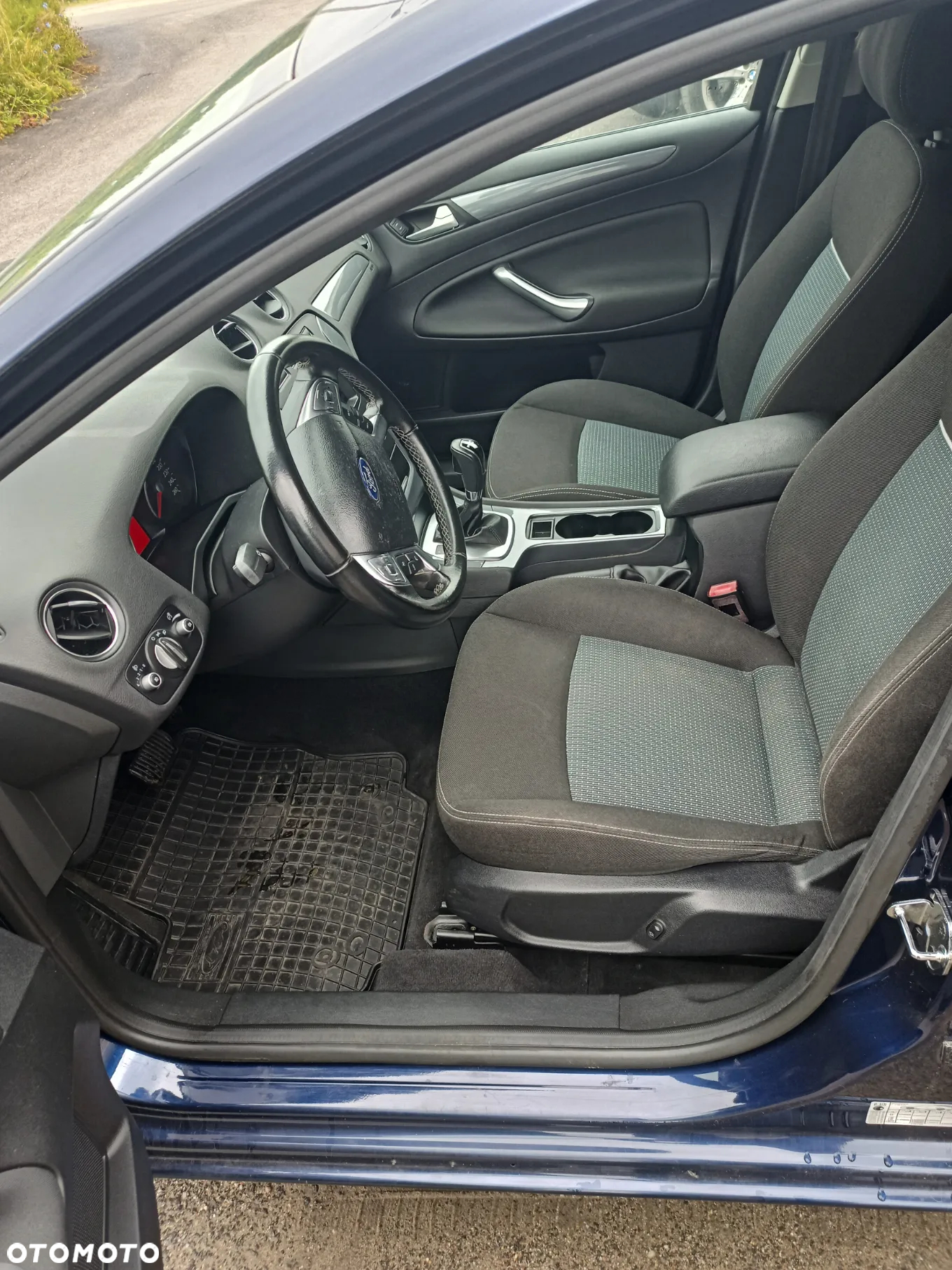 Ford Mondeo - 9