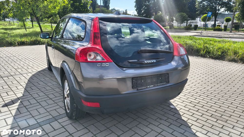 Volvo C30 1.6D Momentum - 5