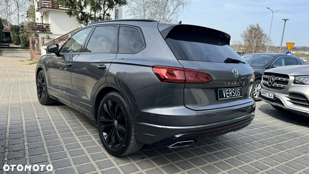 Volkswagen Touareg - 6