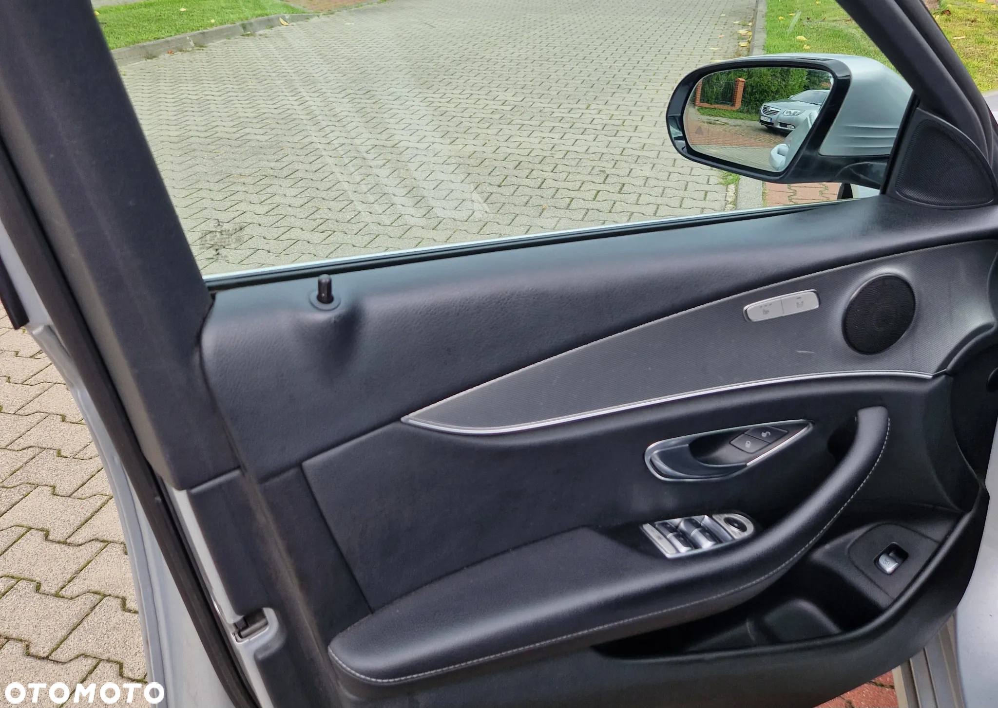 Mercedes-Benz Klasa E 220 d T 9G-TRONIC Avantgarde - 5