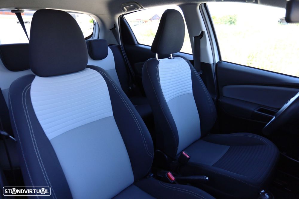 Toyota Yaris - 13