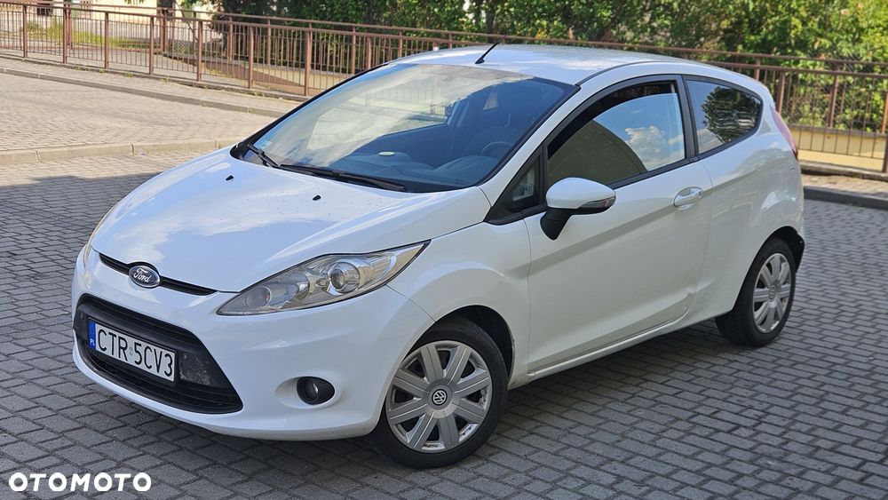 Ford Fiesta - 2