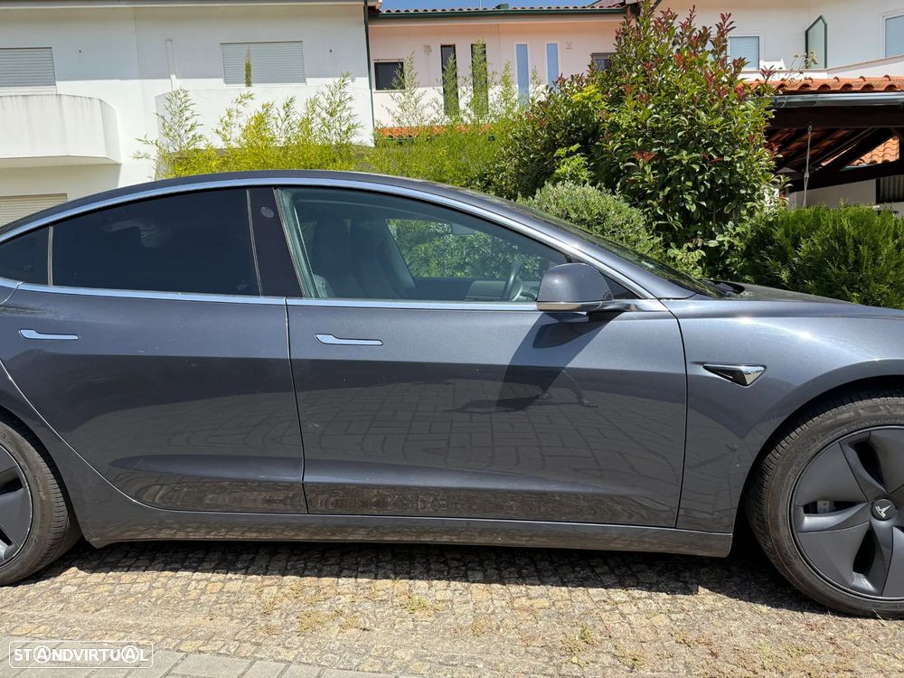 Tesla Model 3 Long-Range Dual Motor AWD - 1