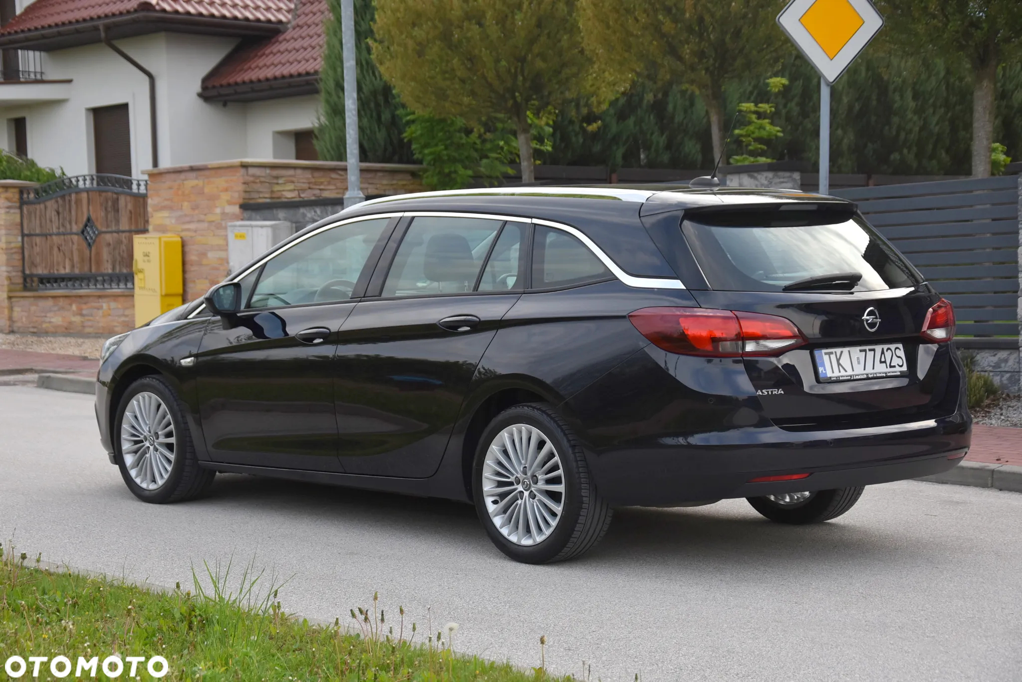 Opel Astra V 1.4 T Enjoy S&S - 7