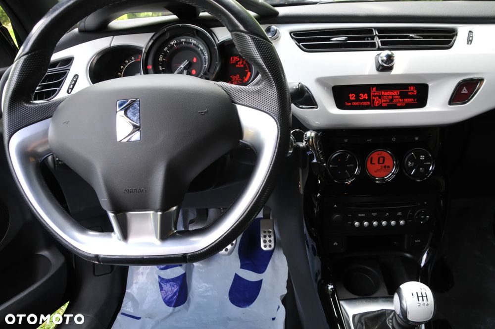Citroën DS3 1.6 THP SportChic - 16