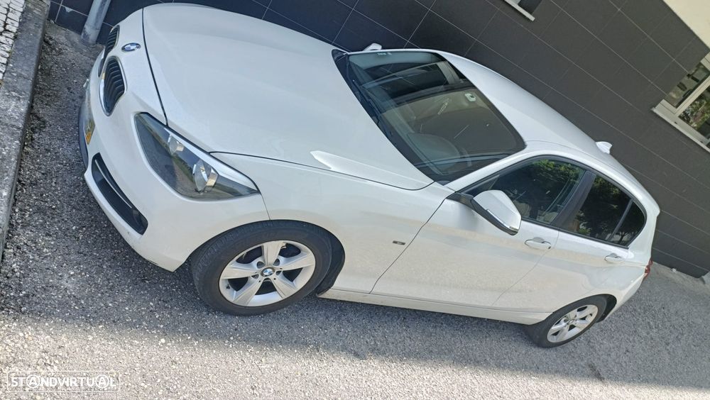 BMW 116 d EDynamics Line Sport - 3