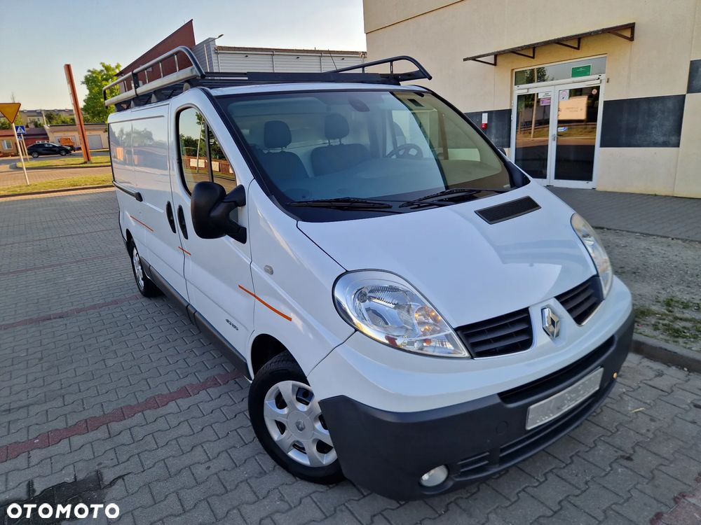Renault TRAFIC - 32