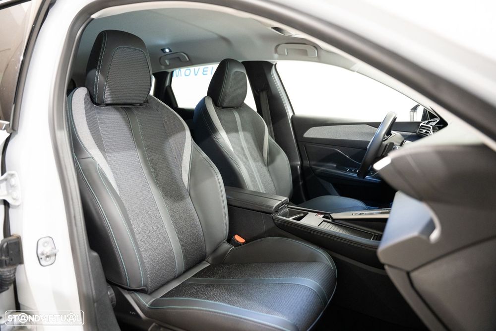 Peugeot 308 SW 1.2 PureTech Allure EAT8 - 19