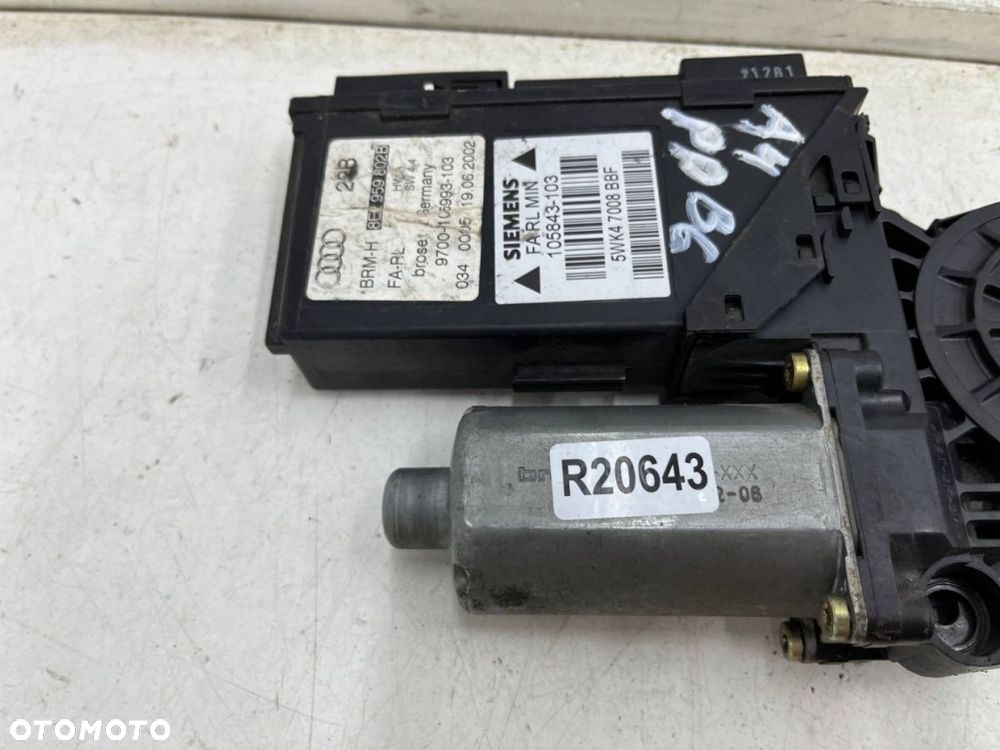 Podnośnik szyb Audi A4 B6 00-06r. prawy przedni silniczek podnoszenia szyby prawy przód 8e2959802b - 4