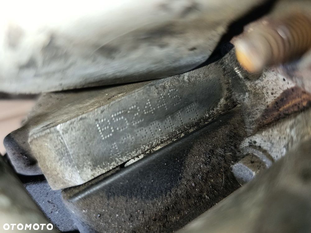 SILNIK VOLVO V70 II B5244S 2.4 20V - 1