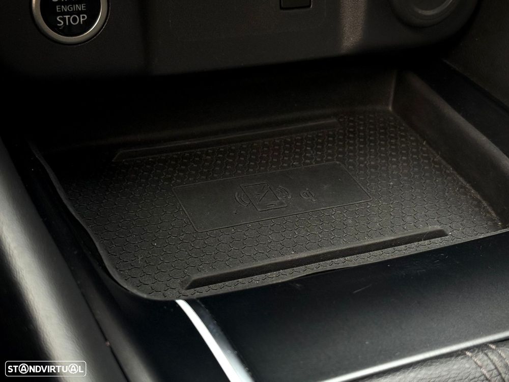 Nissan Qashqai 1.3 DIG-T N-Connecta J18 - 18