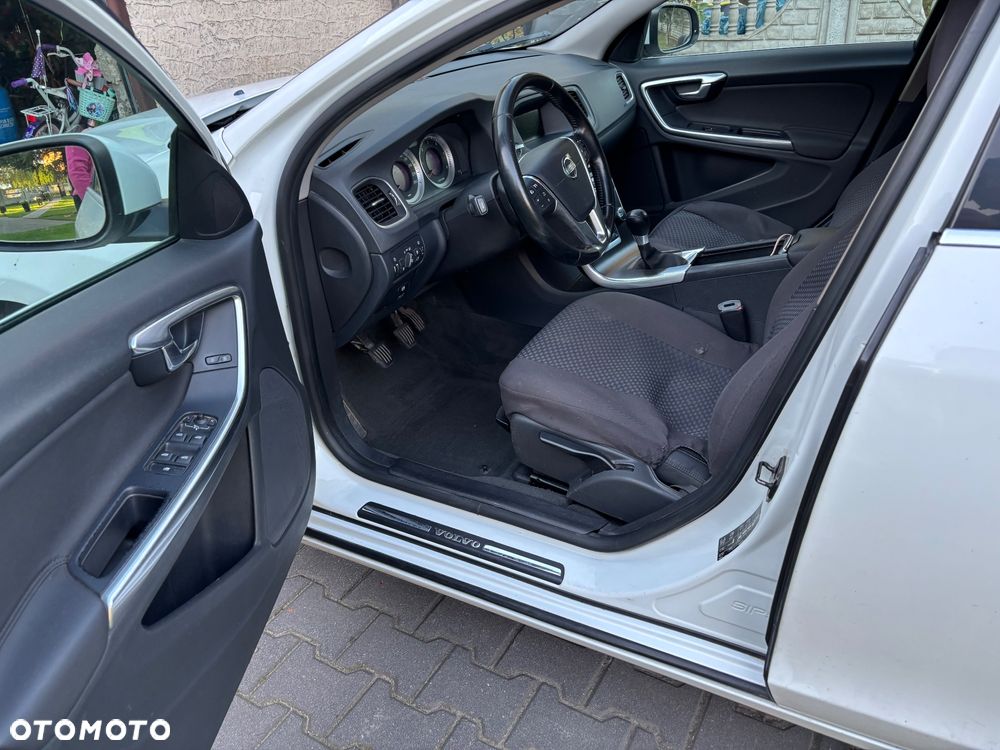 Volvo V60 D3 - 6