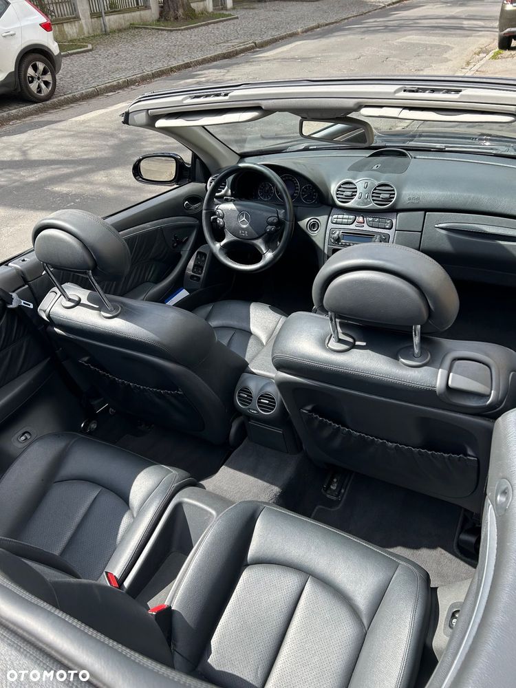 Mercedes-Benz CLK - 9
