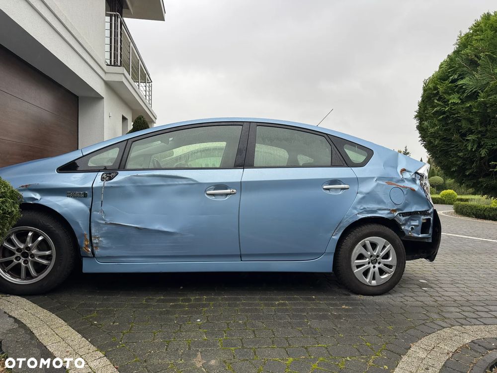 Toyota Prius Plug-in 1.8 HSD Prestige - 6