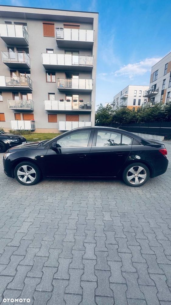 Chevrolet Cruze 1.8 LT - 4