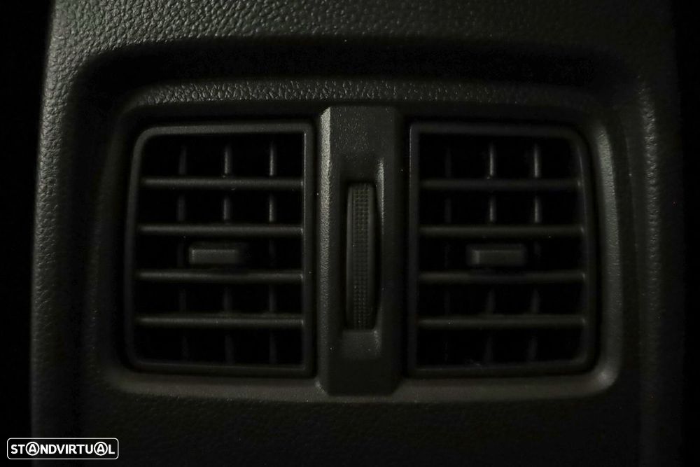 Renault Captur 1.0 TCe Techno Bi-Fuel - 25