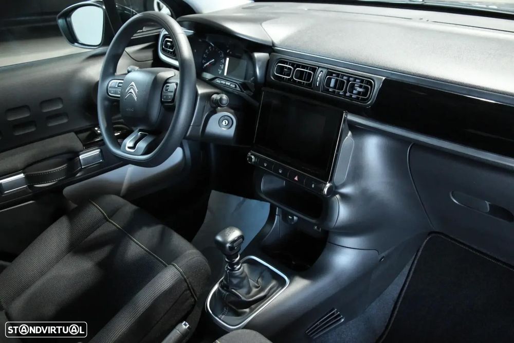 Citroën C3 1.2 PureTech Shine - 19