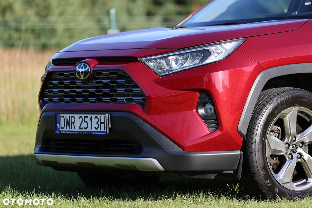 Toyota RAV4 - 7