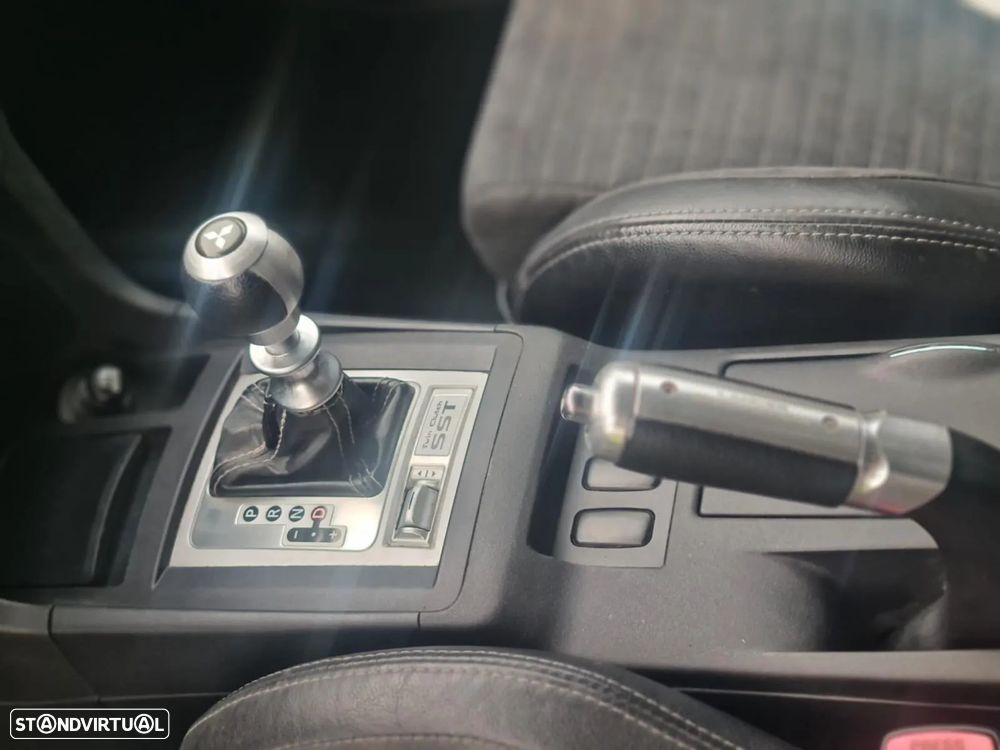 Mitsubishi Lancer Evolution IX 2.0 GSR TC-SST - 20