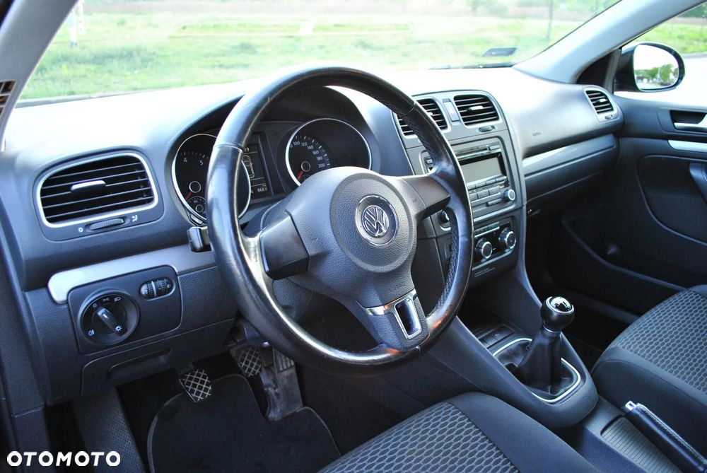 Volkswagen Golf 1.6 Comfortline - 8