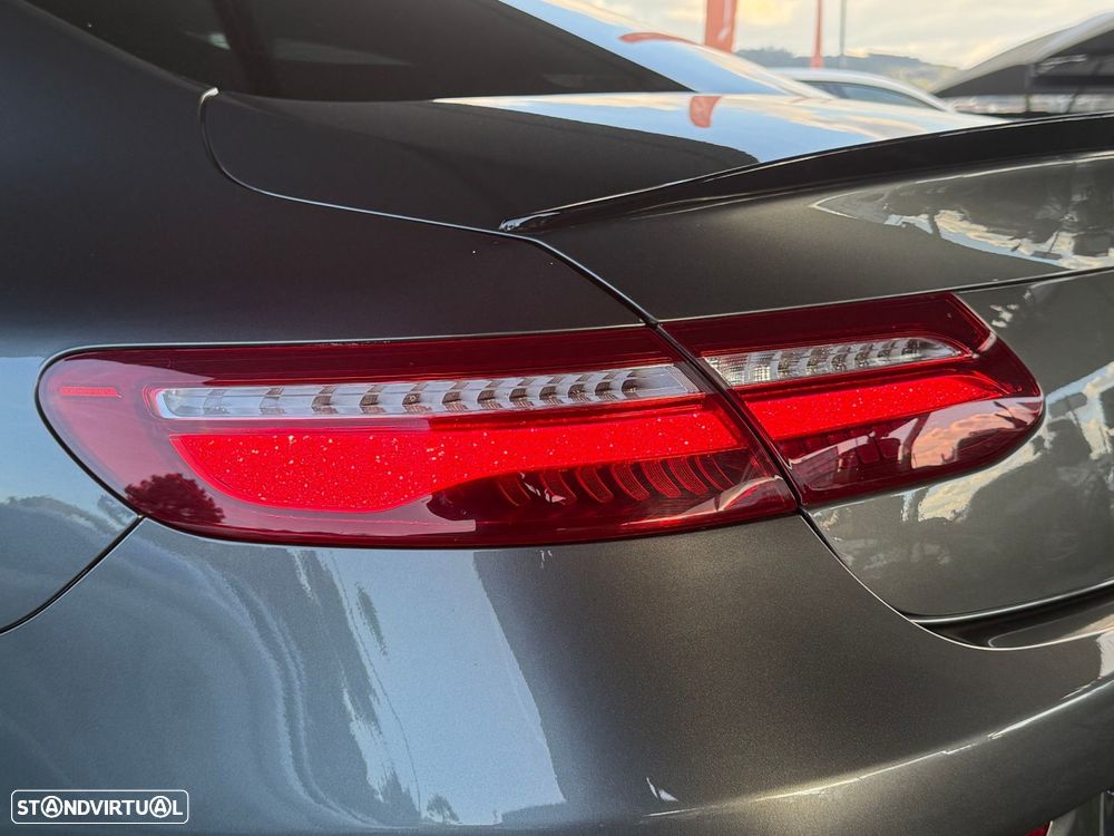 Mercedes-Benz E 220 d Coupe 9G-TRONIC AMG Line - 19